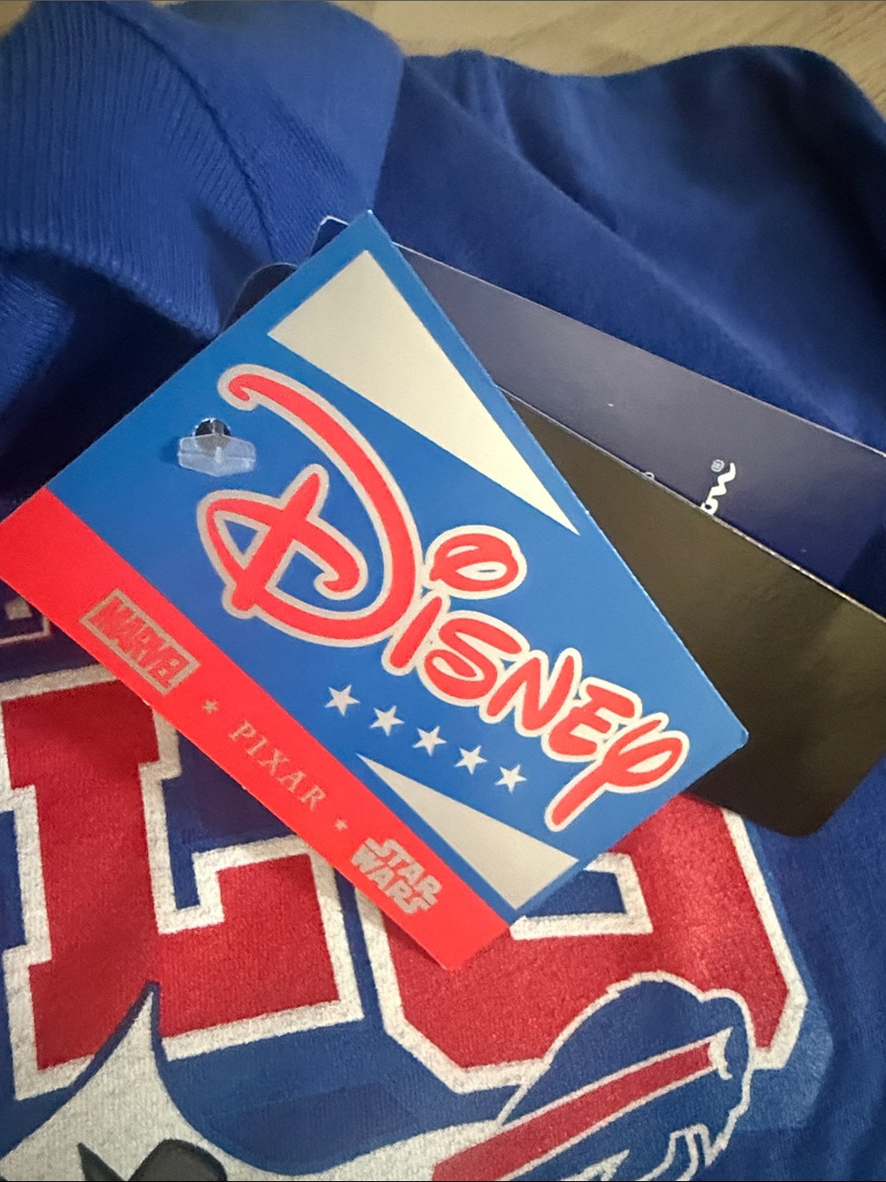 NFL x Disney Buffalo Bills Shirt M - Picture 7 of 8